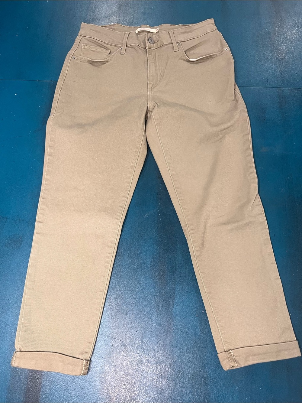 Women's Straight Leg Pants in Khaki
